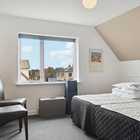 2 Bedroom Cozy In *
